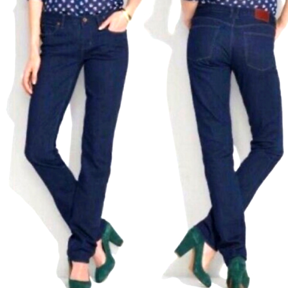 Madewell Rail Straight Jeans in Dark Blue Wash